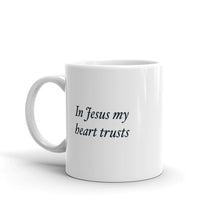 Load image into Gallery viewer, Christmas Wreath Mug
